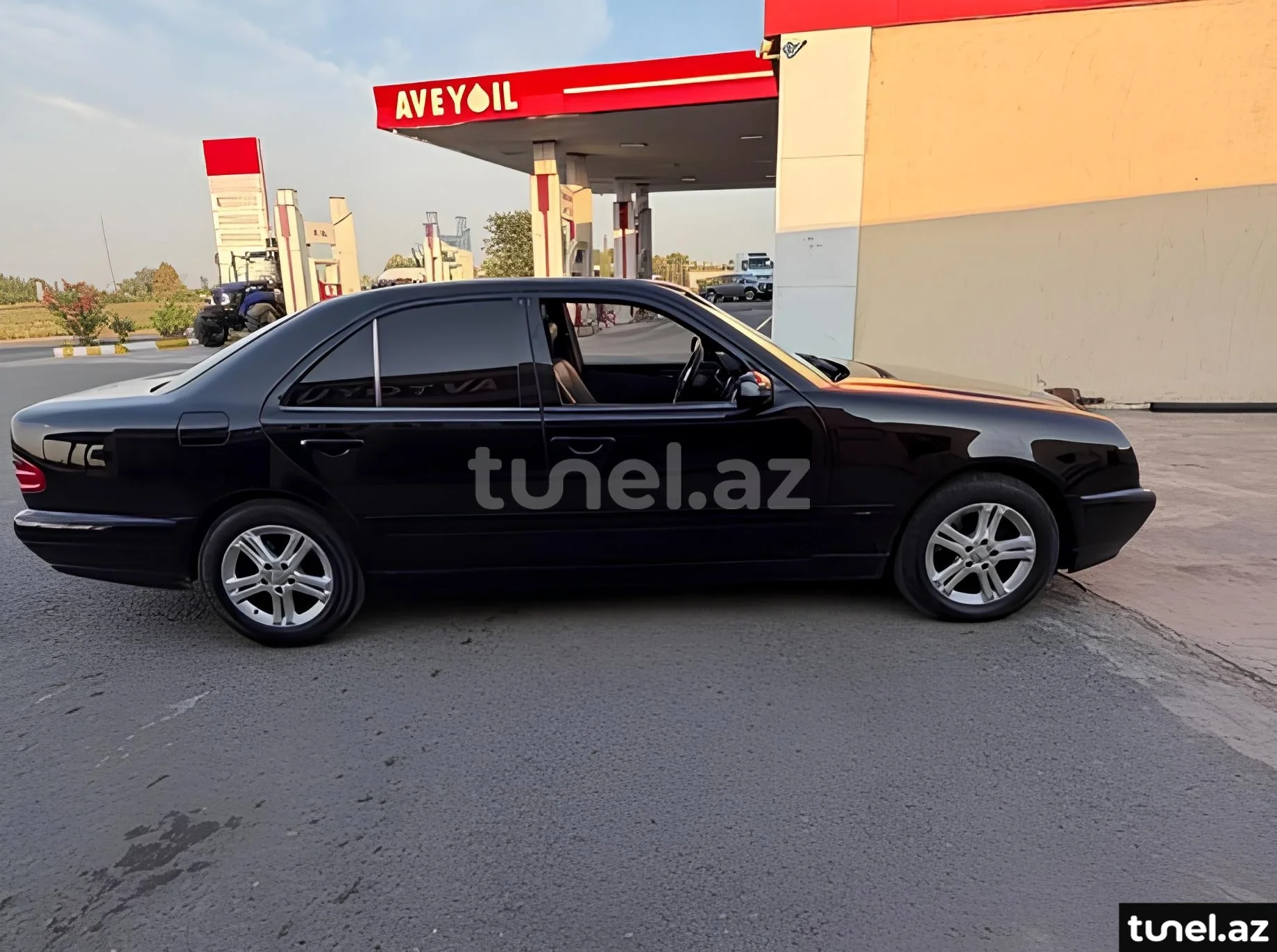 Mercedes E 220 2002