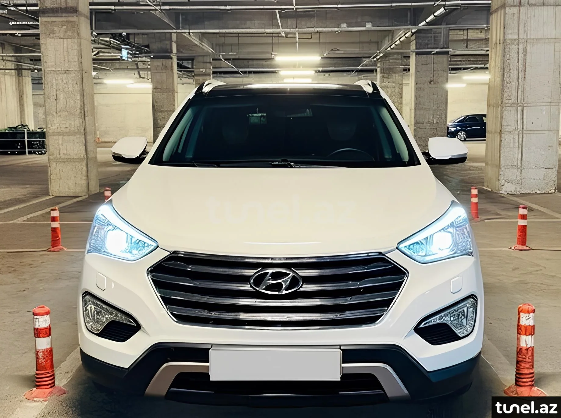 Hyundai Grand Santa Fe 2014