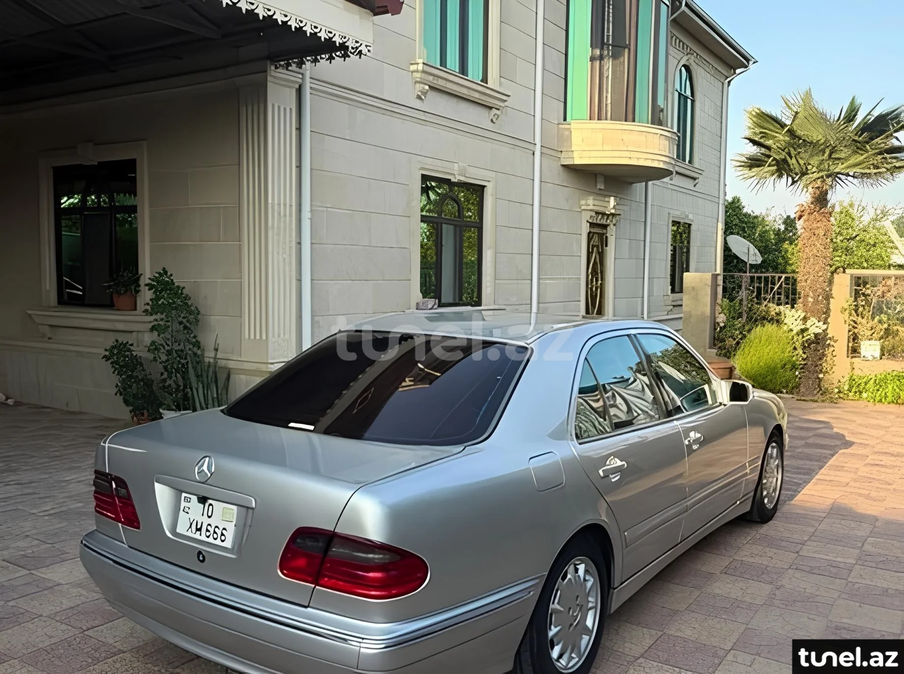 Mercedes E 320 2001