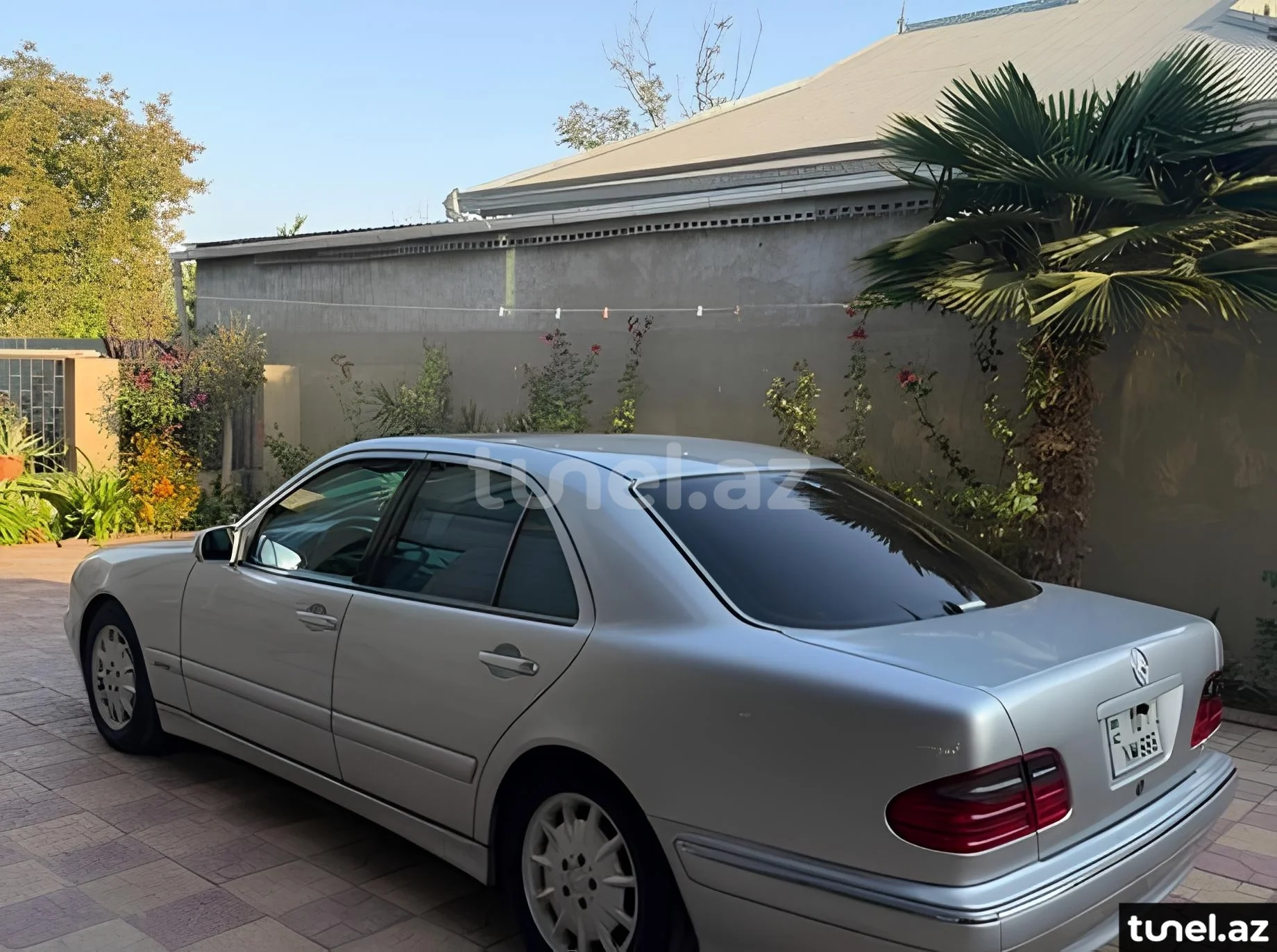Mercedes E 320 2001