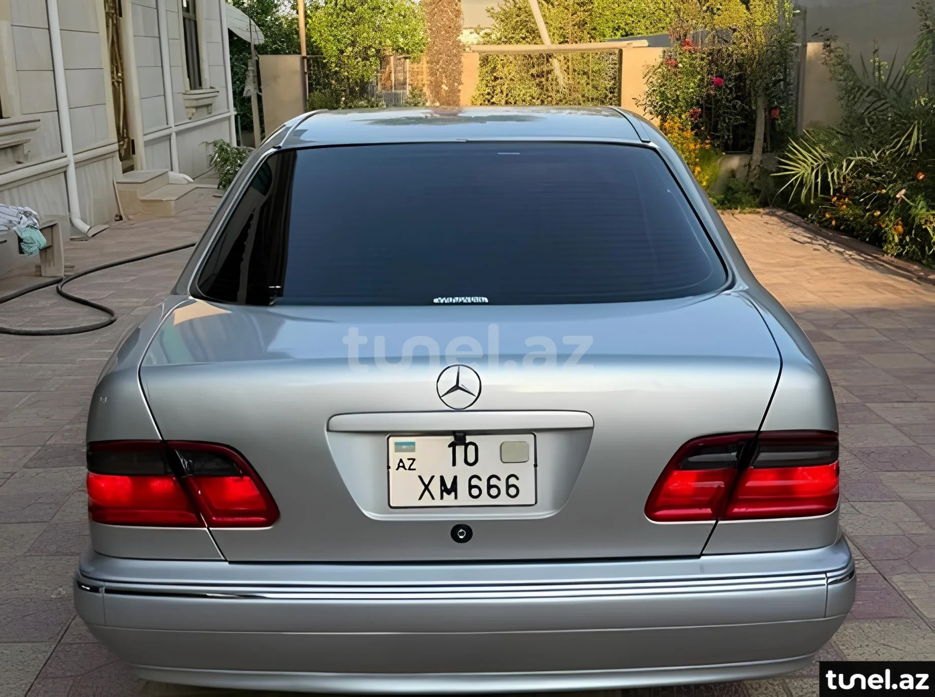 Mercedes E 320 2001