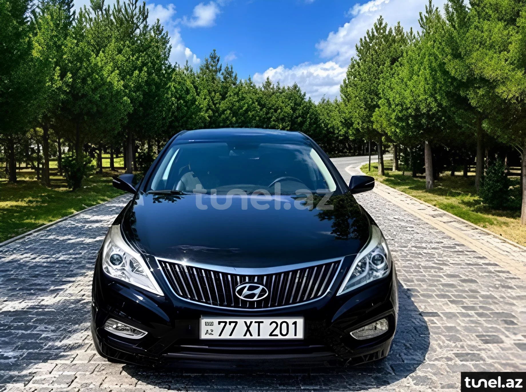 Hyundai Azera 2011