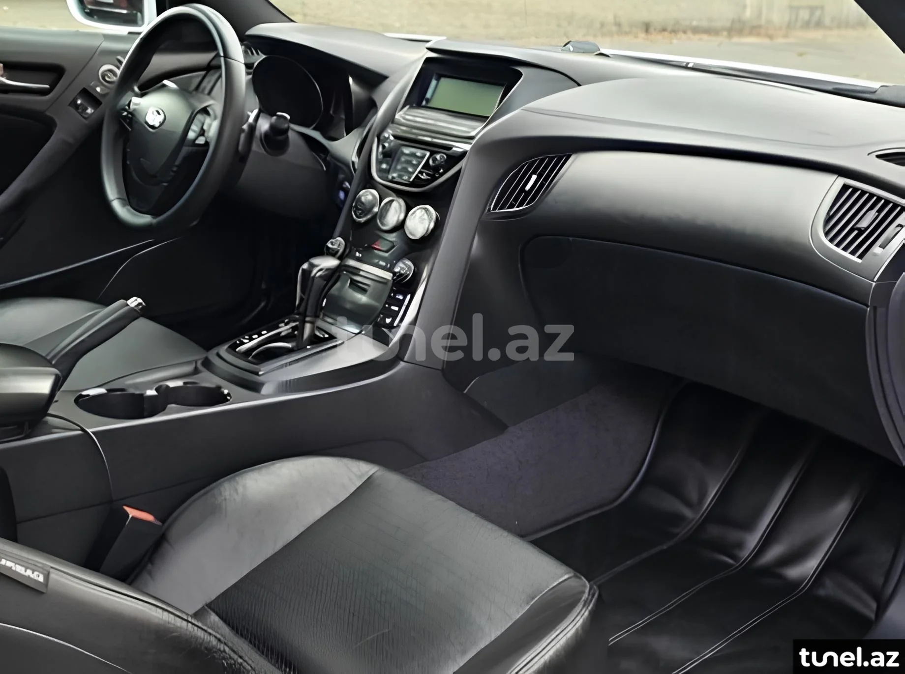 Hyundai Genesis Coupe 2013