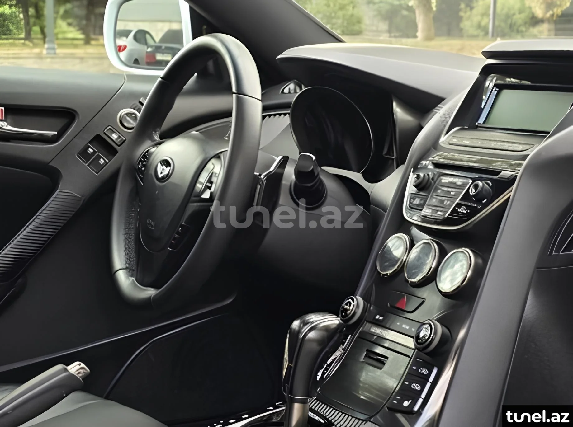 Hyundai Genesis Coupe 2013