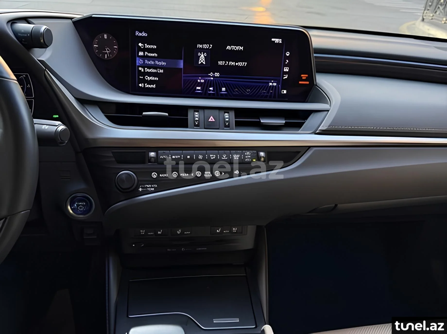Lexus ES 300h 2020
