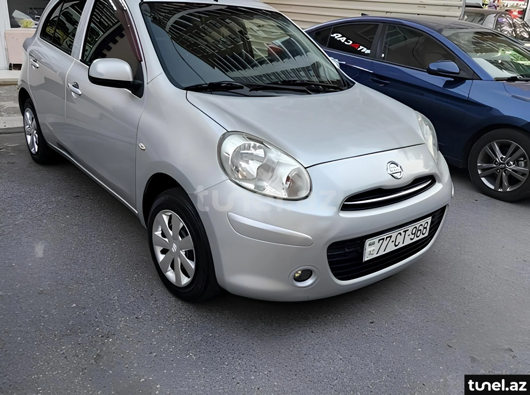 Nissan March 2012
