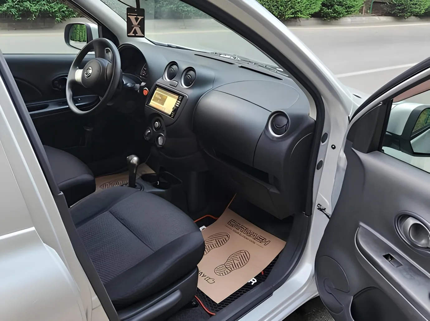 Nissan March, 1.2 L, 2012 i̇l, 100 000 km, Bakı - Qiymət: 12 200 ₼ - Tunel.az