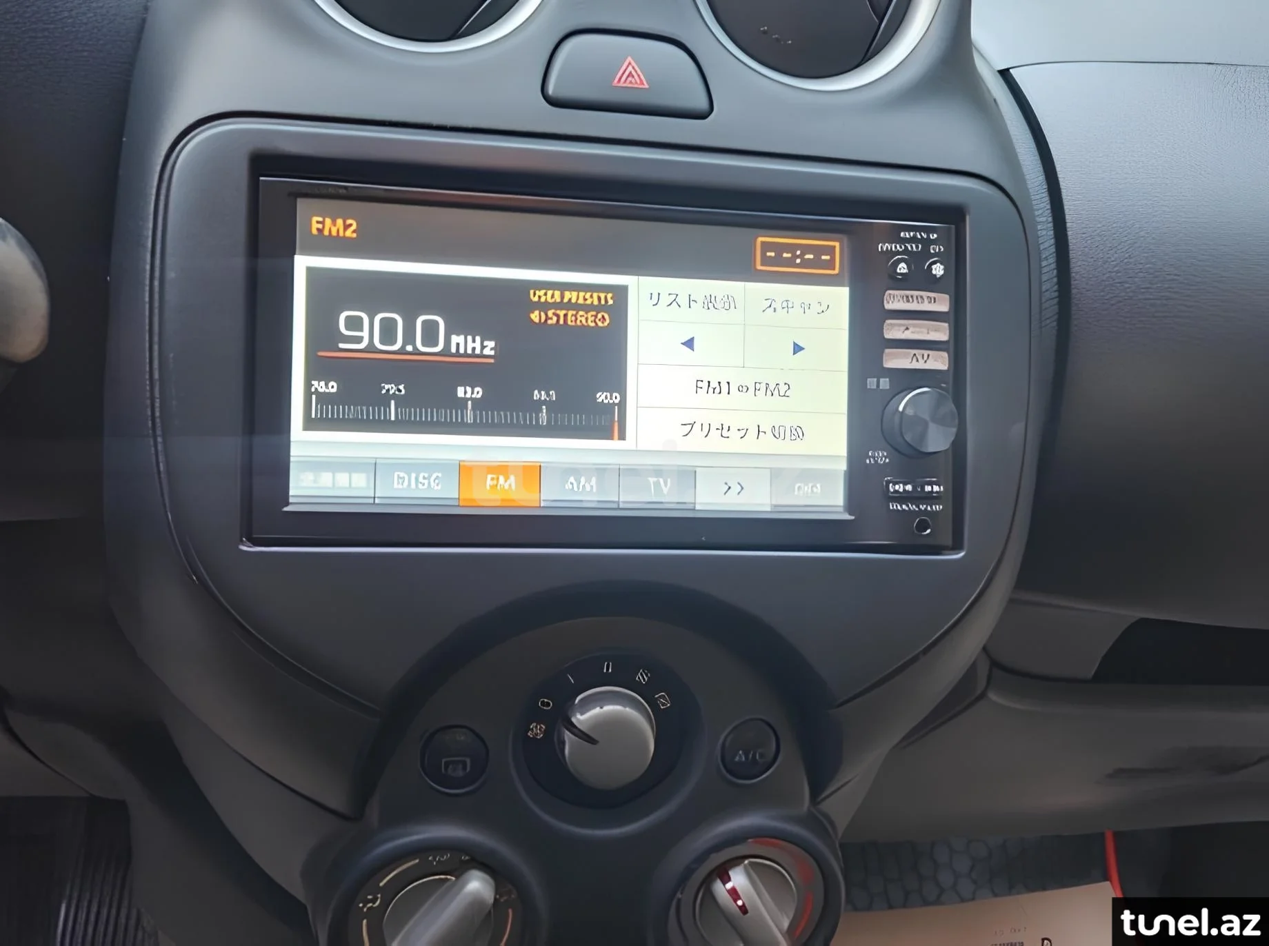 Nissan March 2012