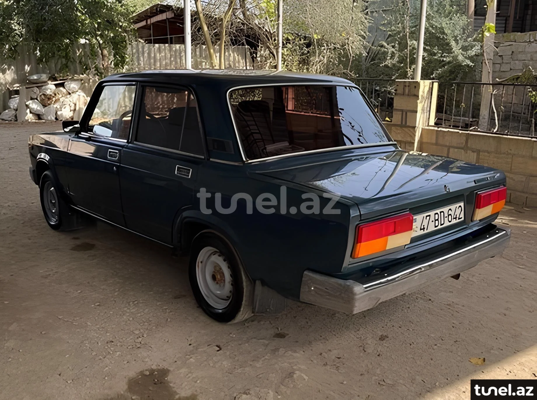 LADA (VAZ) 2107 2005