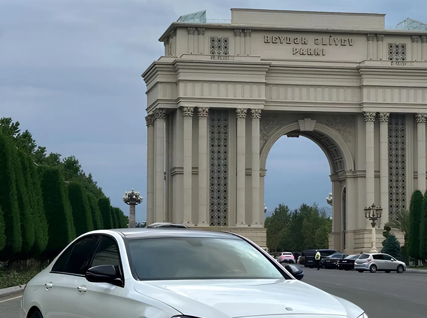 Mercedes E 300, 2.0 L, 2017 i̇l, 164 000 km, Bakı - Qiymət: 45 500 ₼ - Tunel.az