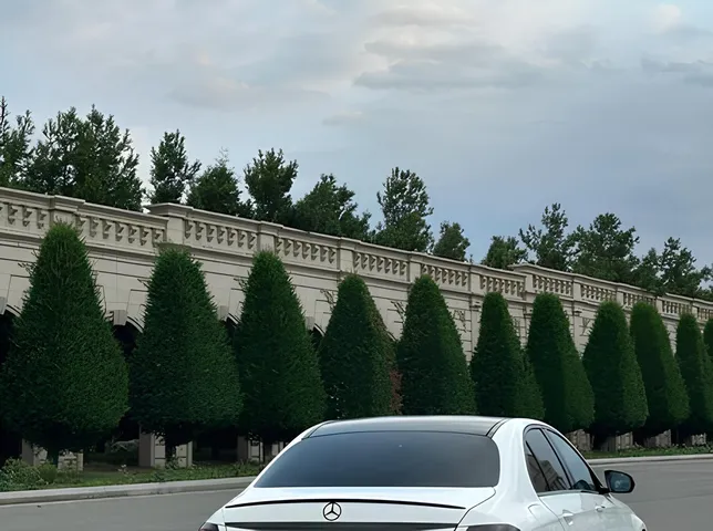Mercedes E 300, 2.0 L, 2017 i̇l, 164 000 km, Bakı - Qiymət: 45 500 ₼ - Tunel.az