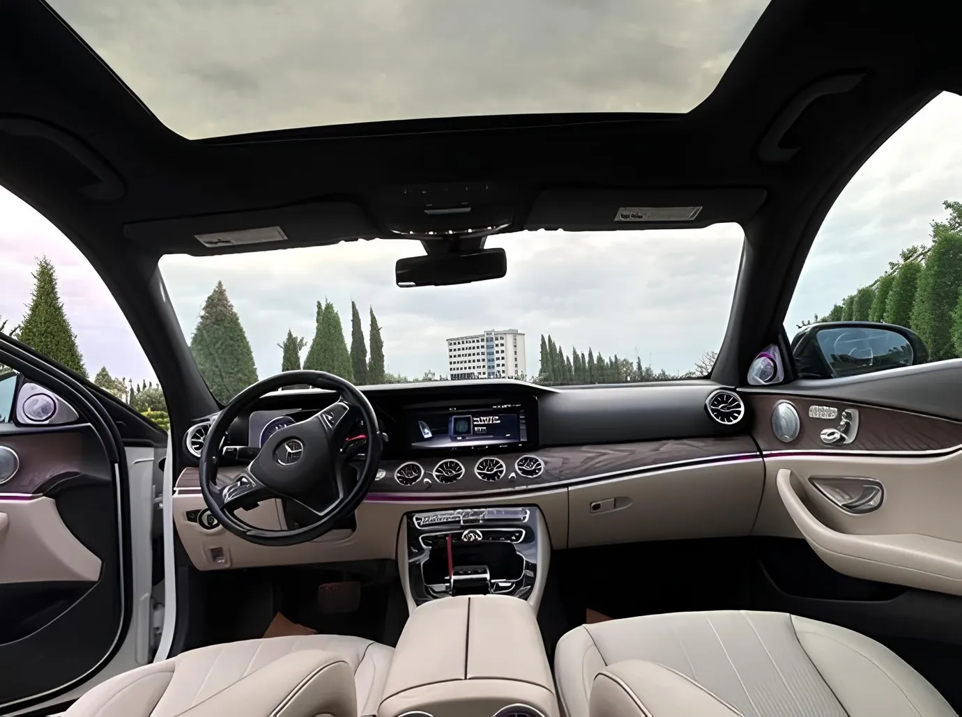 Mercedes E 300, 2.0 L, 2017 i̇l, 164 000 km, Bakı - Qiymət: 45 500 ₼ - Tunel.az