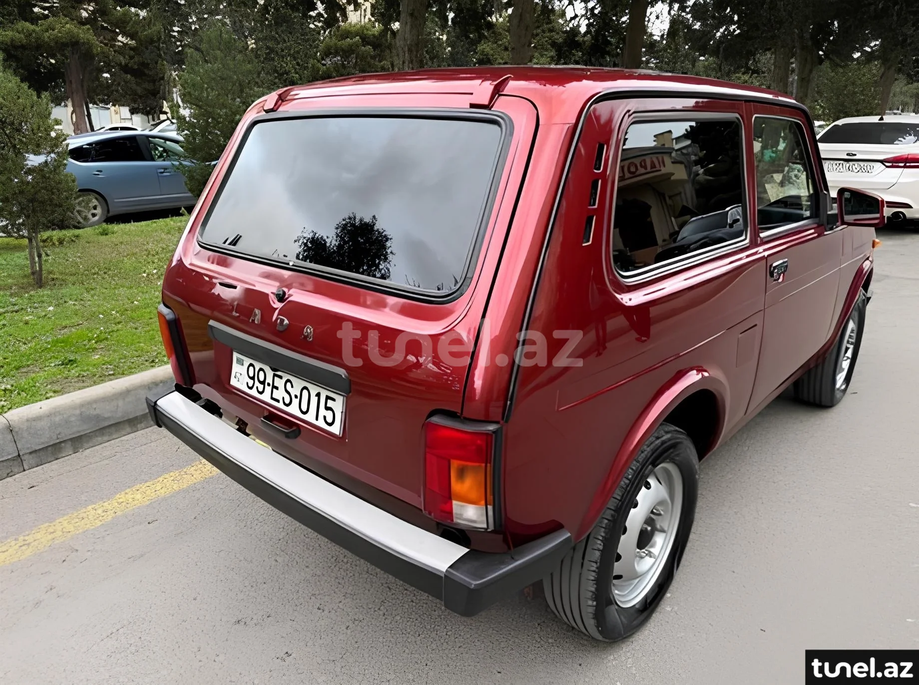 LADA (VAZ) Niva 2016