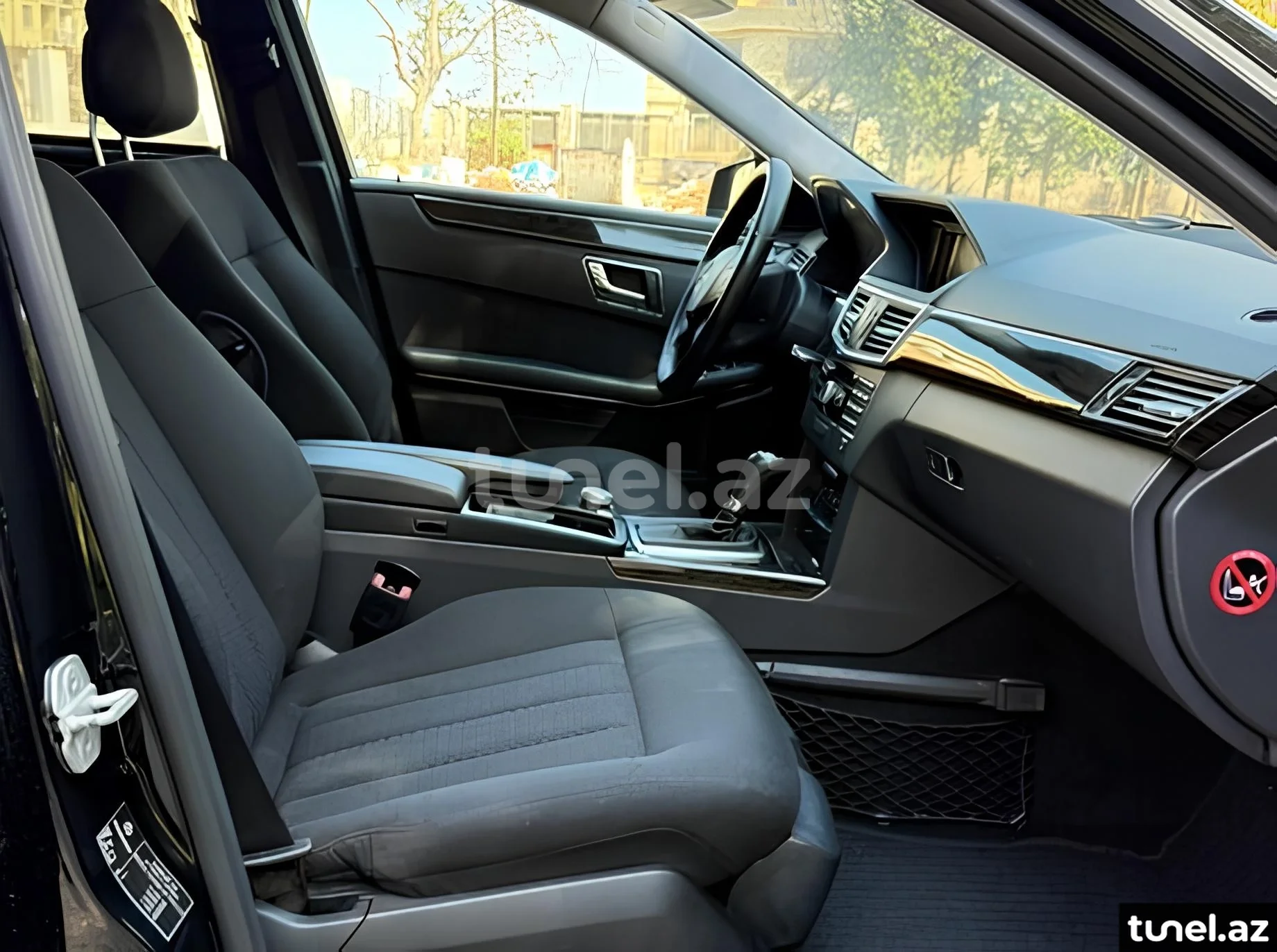 Mercedes E 200 2010