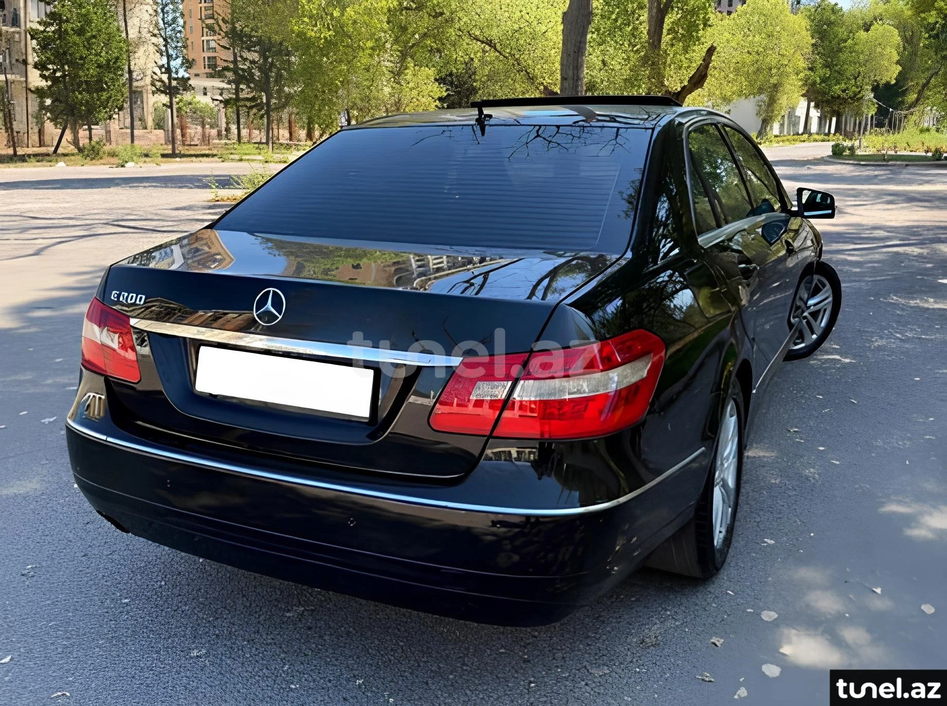 Mercedes E 200 2010
