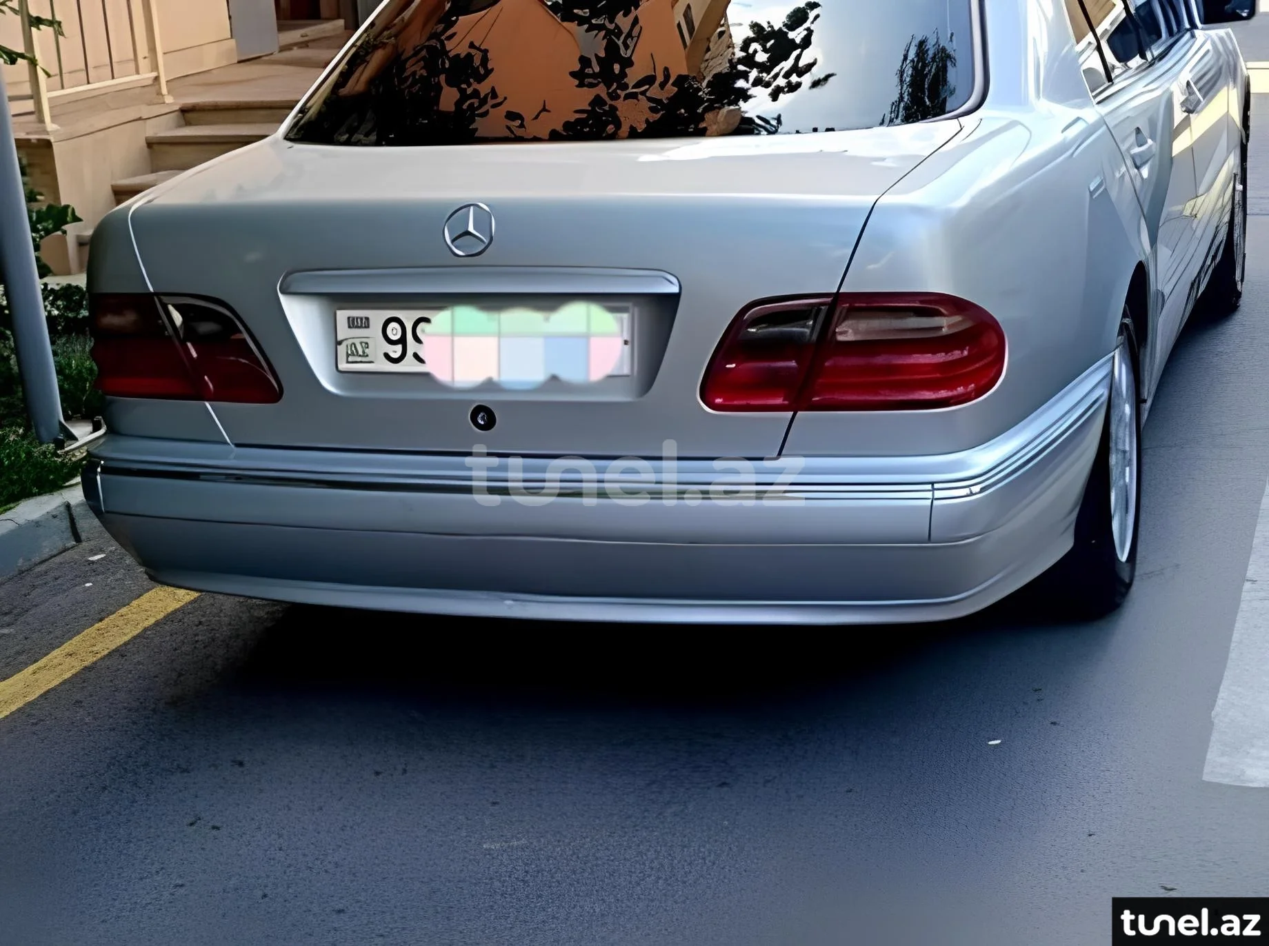 Mercedes E 220 2000