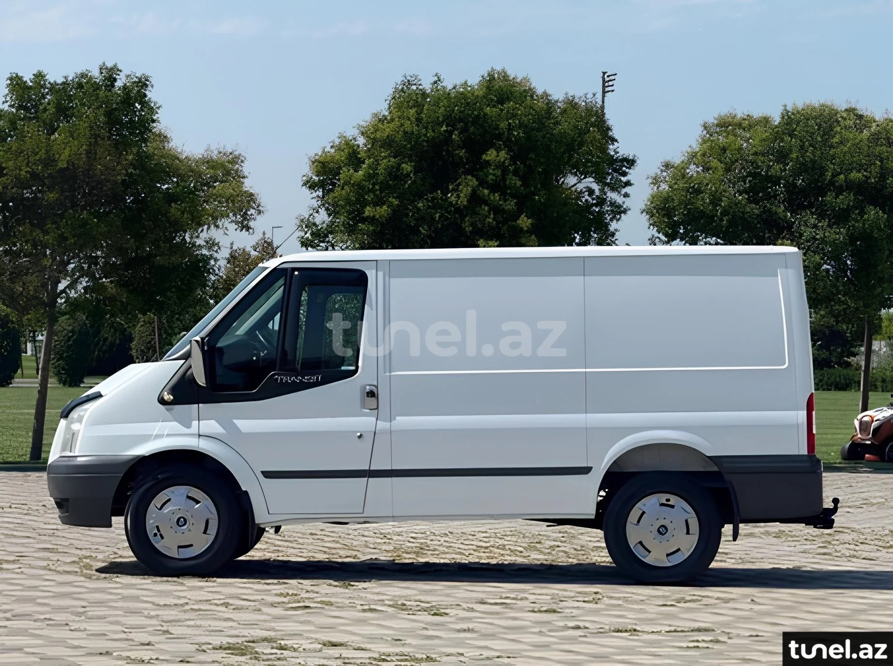 Ford Transit 2010