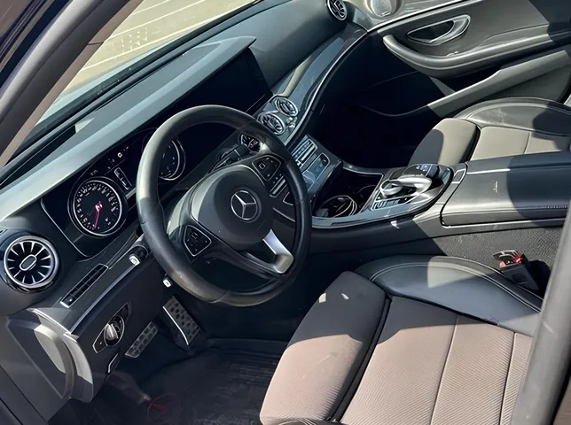 Mercedes E 220 d 4 MATIC, 2.1 L, 2017 i̇l, 295 000 km, Bakı - Qiymət: 33 900 ₼ - Tunel.az