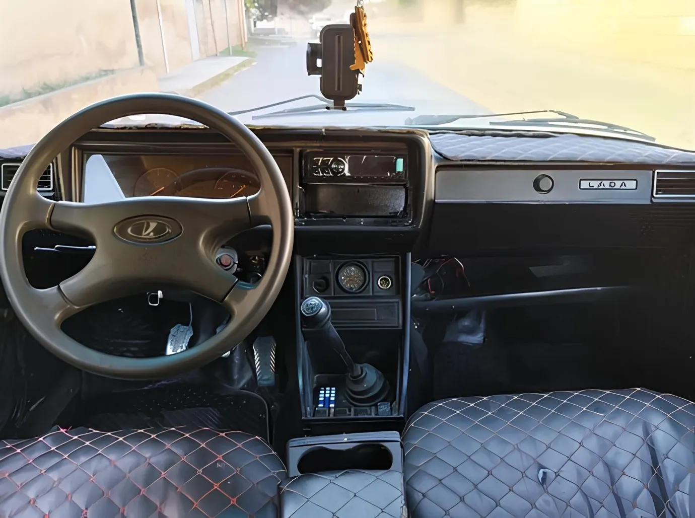 LADA (VAZ) 2107, 1.5 L, 1991 i̇l, 254 200 km, Bakı - Qiymət: 3 500 ₼ - Tunel.az