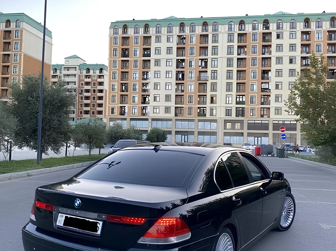 BMW 745, 4.4 L, 2003 i̇l, 320 000 km, Sumqayıt - Qiymət: 7 900 ₼ - Tunel.az