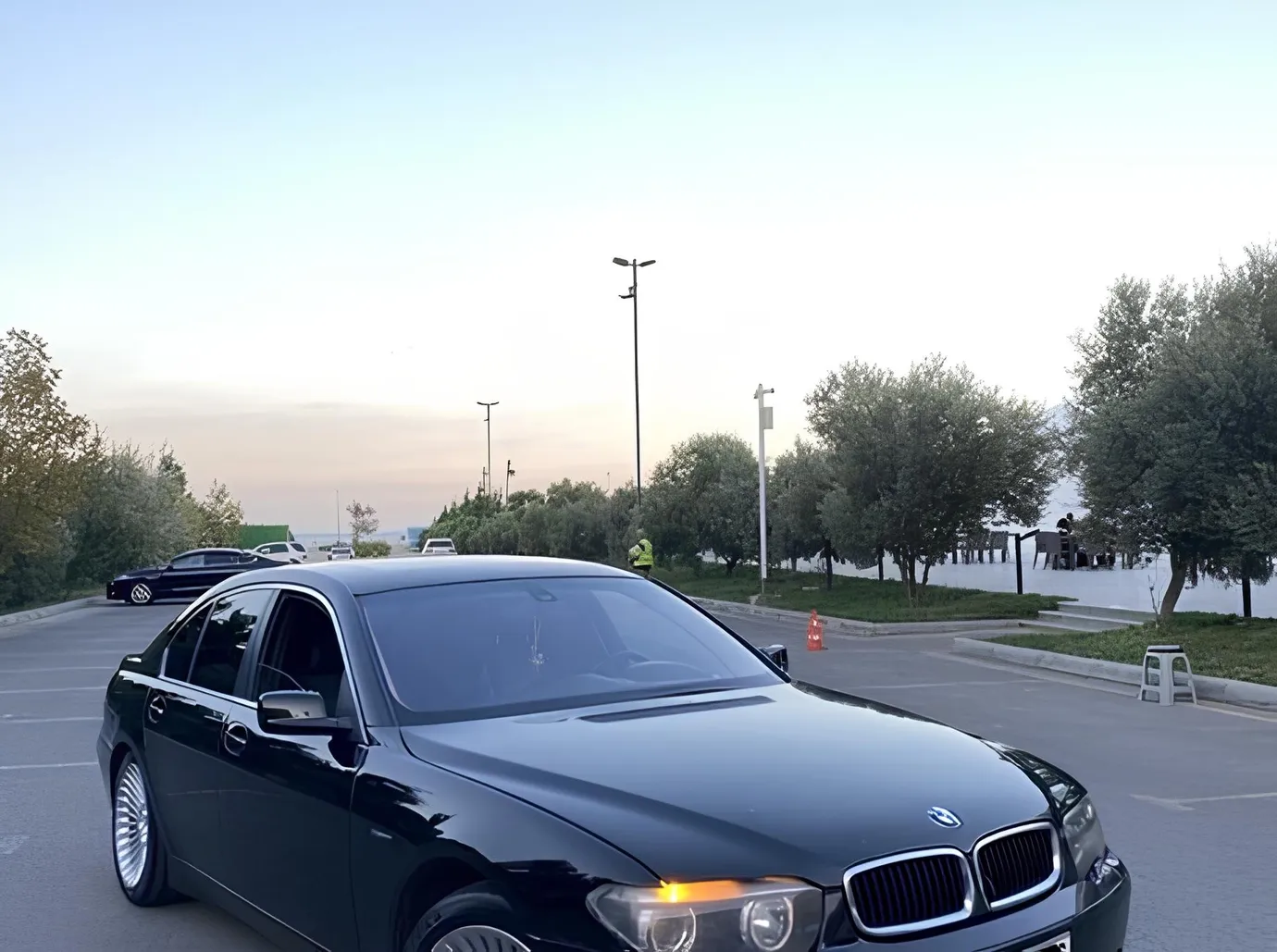 BMW 745, 4.4 L, 2003 i̇l, 320 000 km, Sumqayıt - Qiymət: 7 900 ₼ - Tunel.az