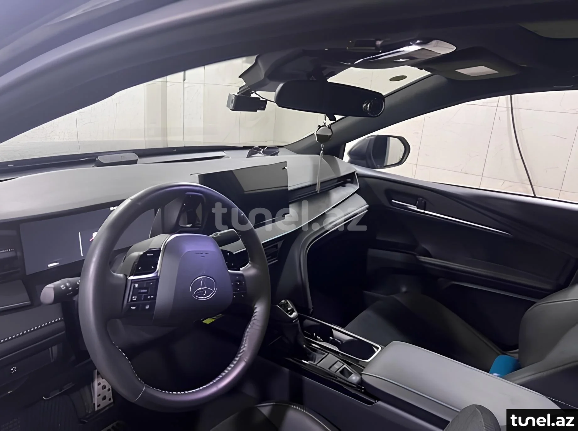Toyota Camry 2025