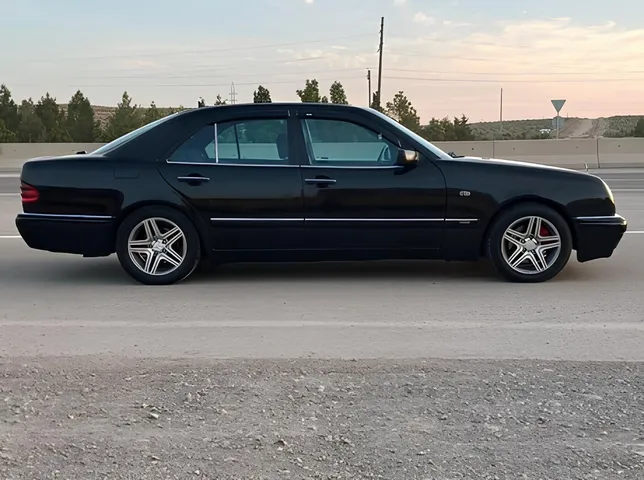 Mercedes E 280, 2.8 L, 1997 i̇l, 321 416 km, Bakı - Qiymət: 9 000 ₼ - Tunel.az