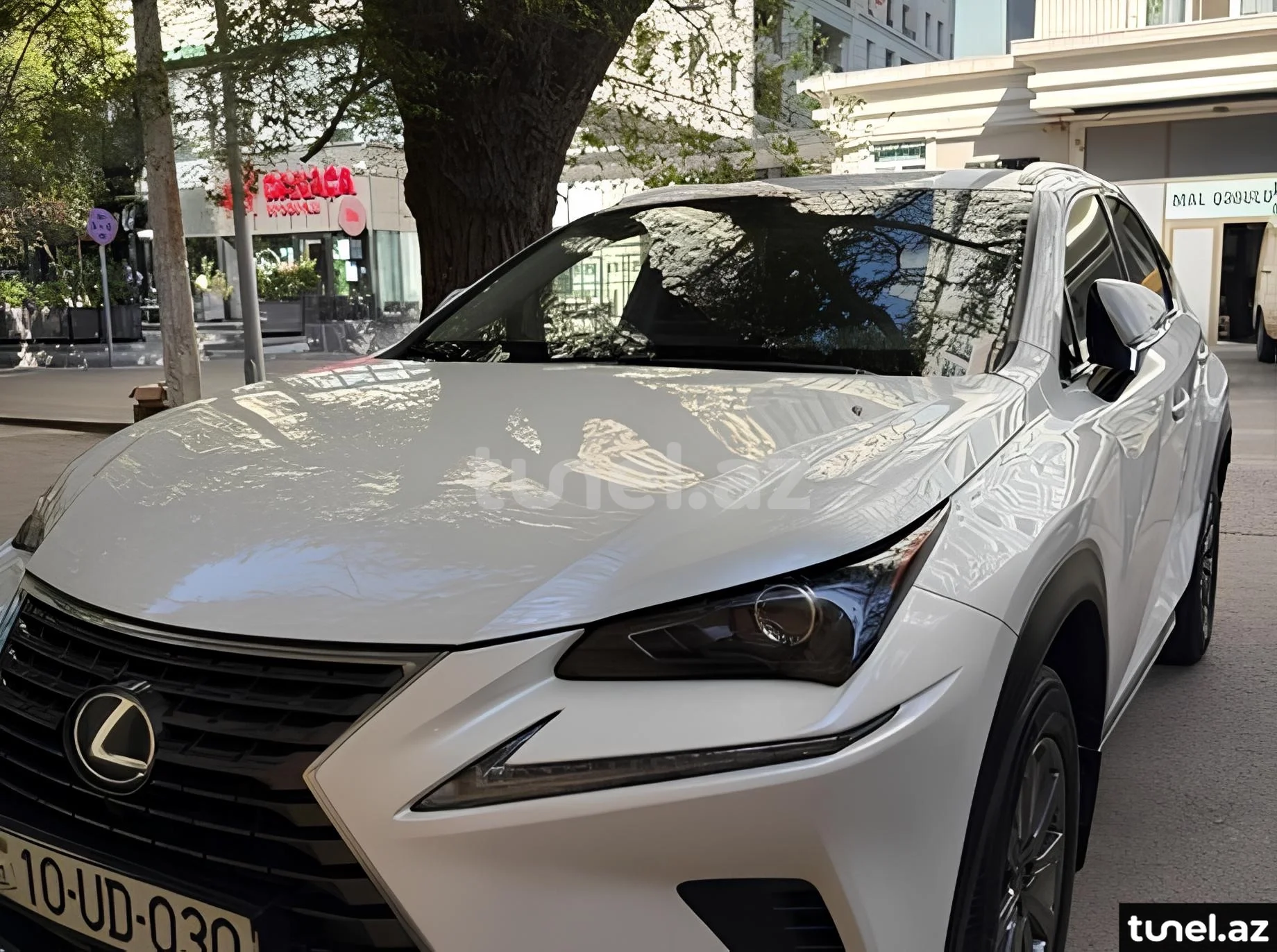 Lexus NX 200 2021