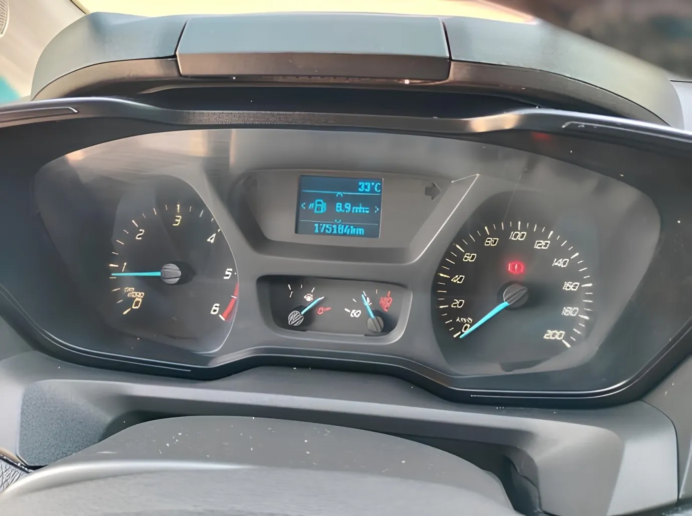Ford Transit Custom, 2.2 L, 2016 year, 175 200 km, Baku - Price: 24 900 ₼ - Tunel.az