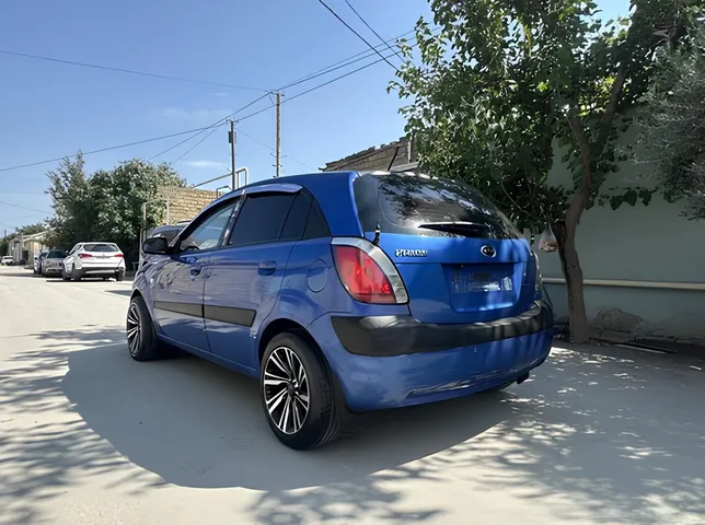 Kia Rio, 1.5 L, 2006 год, 232 000 km, Баку - Цена: 10 900 ₼ - Tunel.az