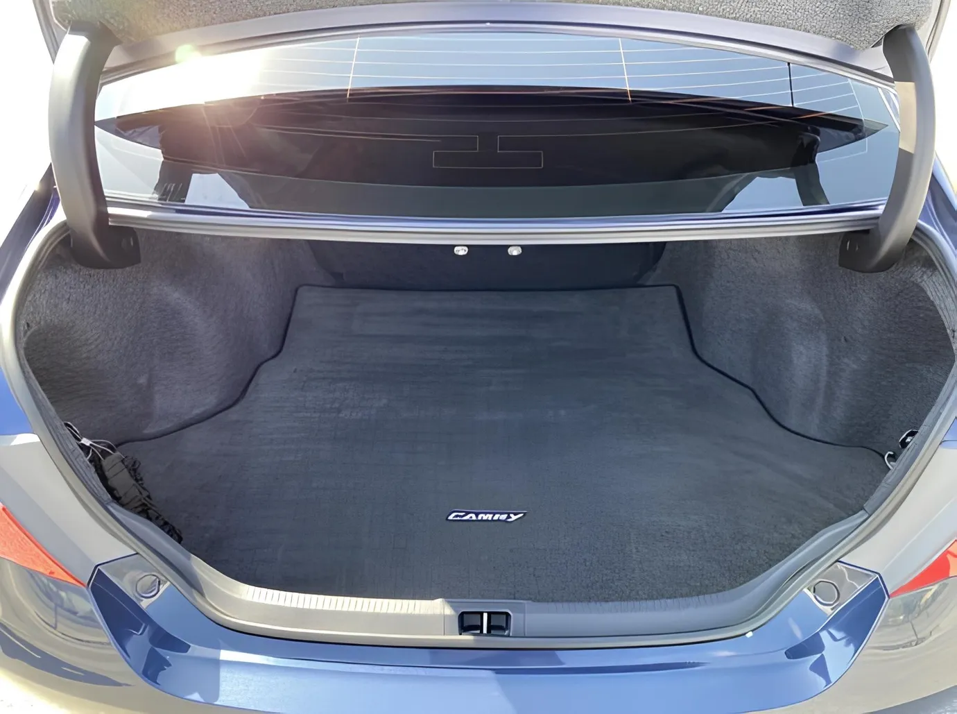 Toyota Camry, 2.5 L, 2015 год, 155 000 km, Баку - Цена: 25 500 ₼ - Tunel.az