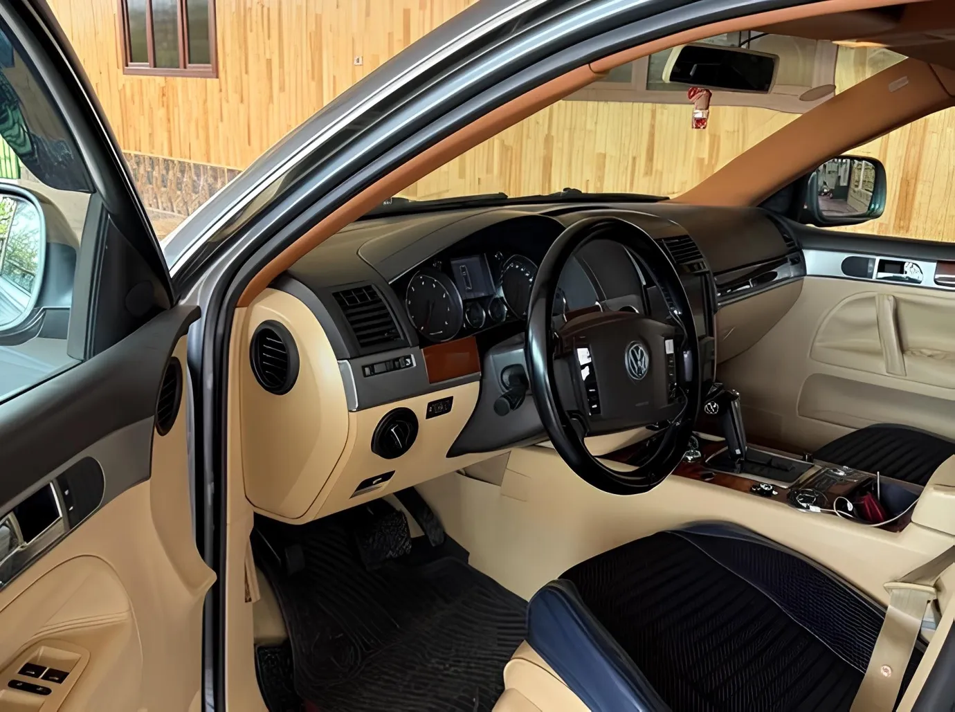 Volkswagen Touareg, 3.2 L, 2005 i̇l, 305 000 km, Ağcabədi - Qiymət: 9 800 ₼ - Tunel.az