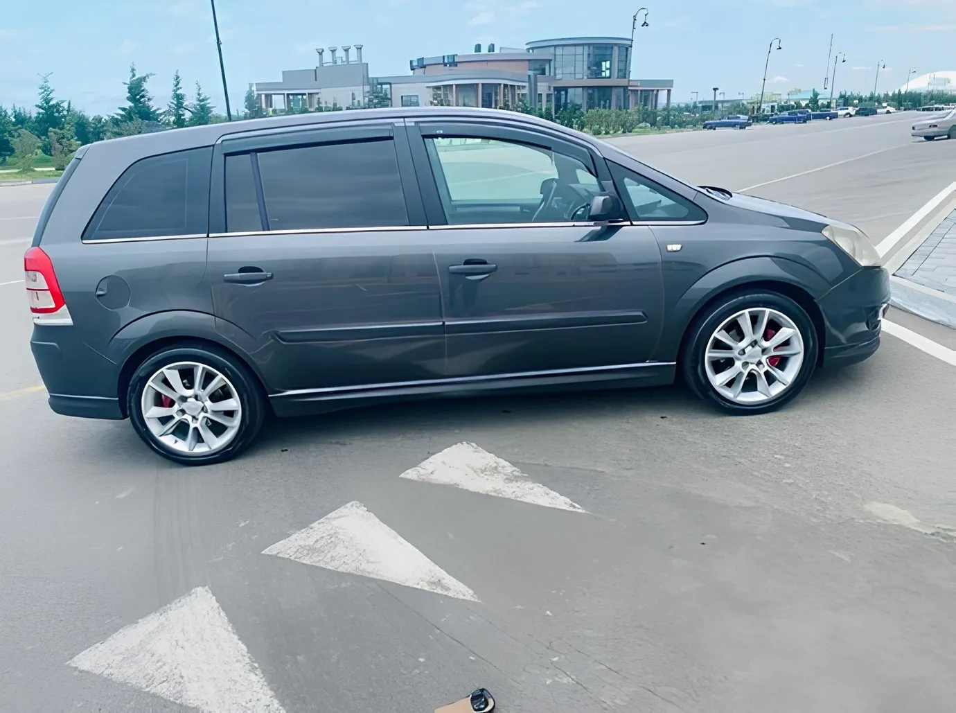 Opel Zafira, 1.6 L, 2009 жыл, 410 258 km, Sumgayit - Баасы: 12 500 ₼ - Tunel.az