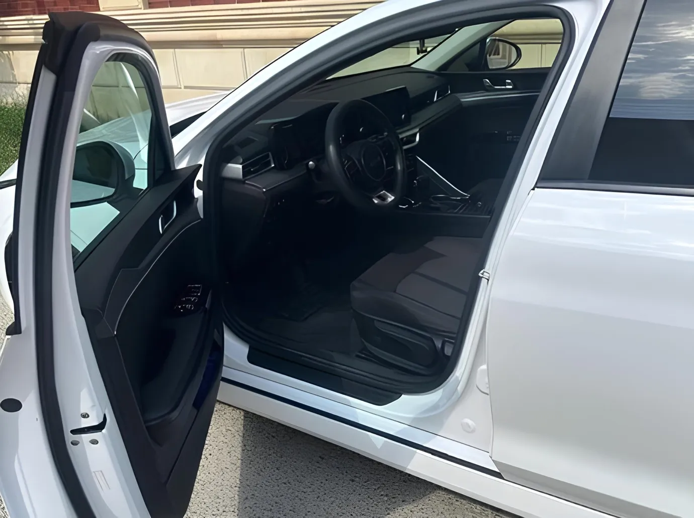 Kia K5, 1.6 L, 2023 год, 142 000 km, Баку - Цена: 28 900 ₼ - Tunel.az