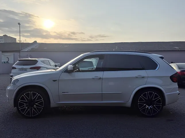 BMW X5, 4.8 L, 2008 год, 398 000 km, Гянджа - Цена: 25 000 ₼ - Tunel.az