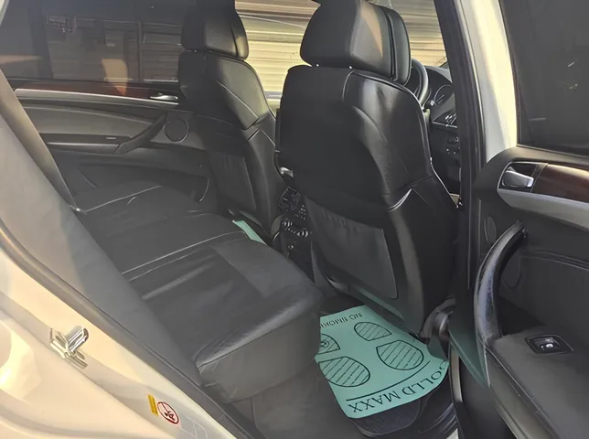 BMW X5, 4.8 L, 2008 год, 398 000 km, Гянджа - Цена: 25 000 ₼ - Tunel.az