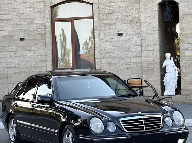 Mercedes E 320, 3.2 L, 2000 год, 458 809 km, Евлах - Цена: 13 899 ₼ - Tunel.az