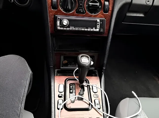 Mercedes C 220, 2.2 L, 2000 año, 234 000 km, Ganja - Precio: 12 000 ₼ - Tunel.az