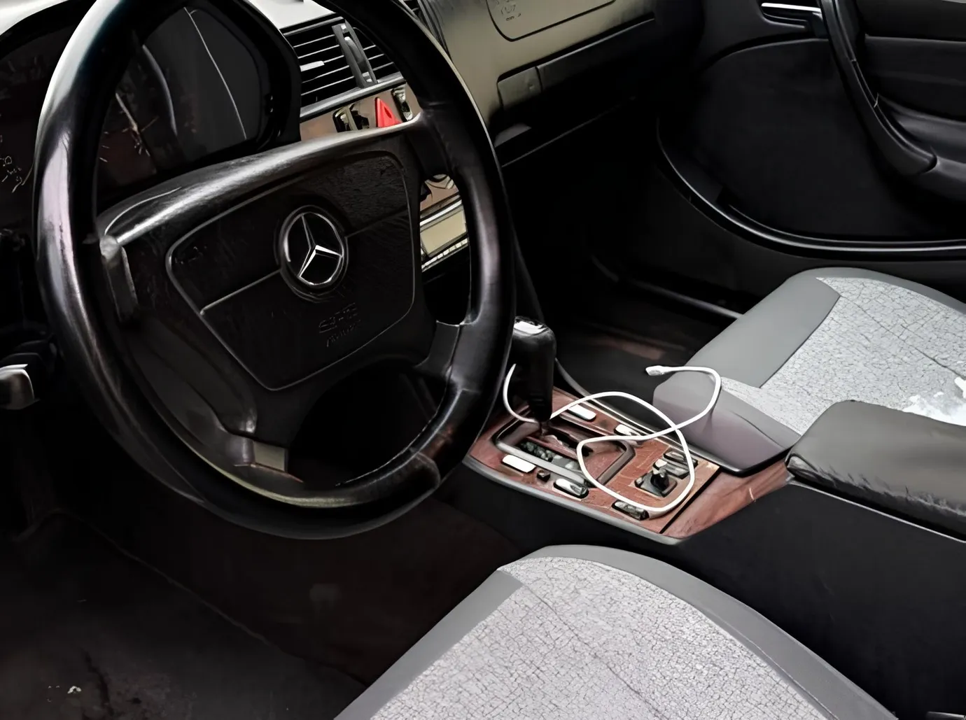Mercedes C 220, 2.2 L, 2000 año, 234 000 km, Ganja - Precio: 12 000 ₼ - Tunel.az