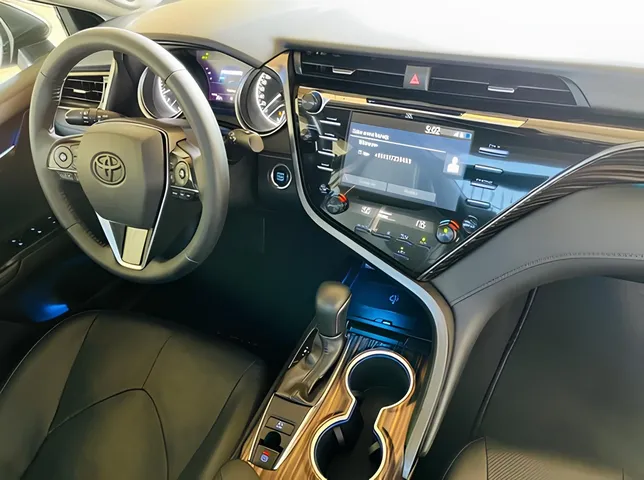 Toyota Camry, 2.5 L, 2021 год, 97 000 km, Баку - Цена: 46 500 ₼ - Tunel.az