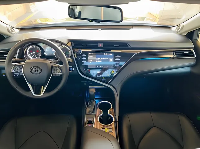 Toyota Camry, 2.5 L, 2021 год, 97 000 km, Баку - Цена: 46 500 ₼ - Tunel.az
