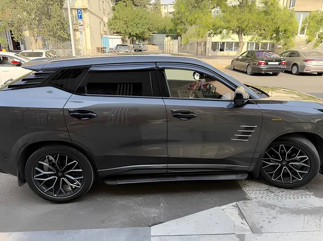 Changan Uni-Z, 1.5 L, 2025 год, 47 000 km, Баку - Цена: 30 900 ₼ - Tunel.az