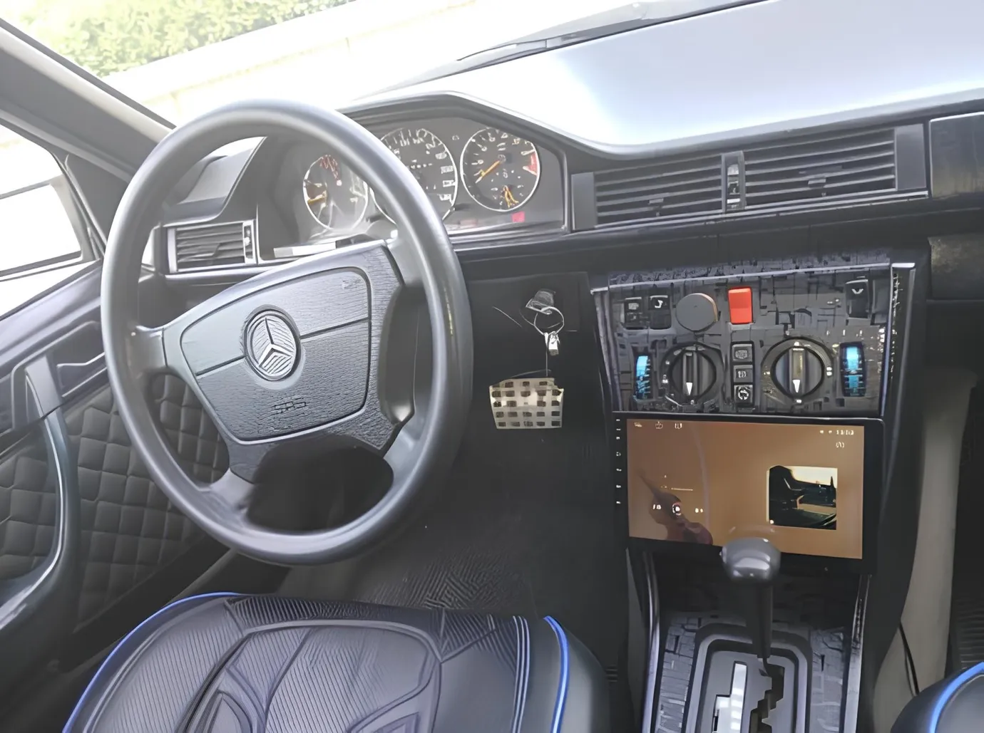 Mercedes 200, 2.0 L, 1995 i̇l, 295 600 km, Bakı - Qiymət: 7 800 ₼ - Tunel.az