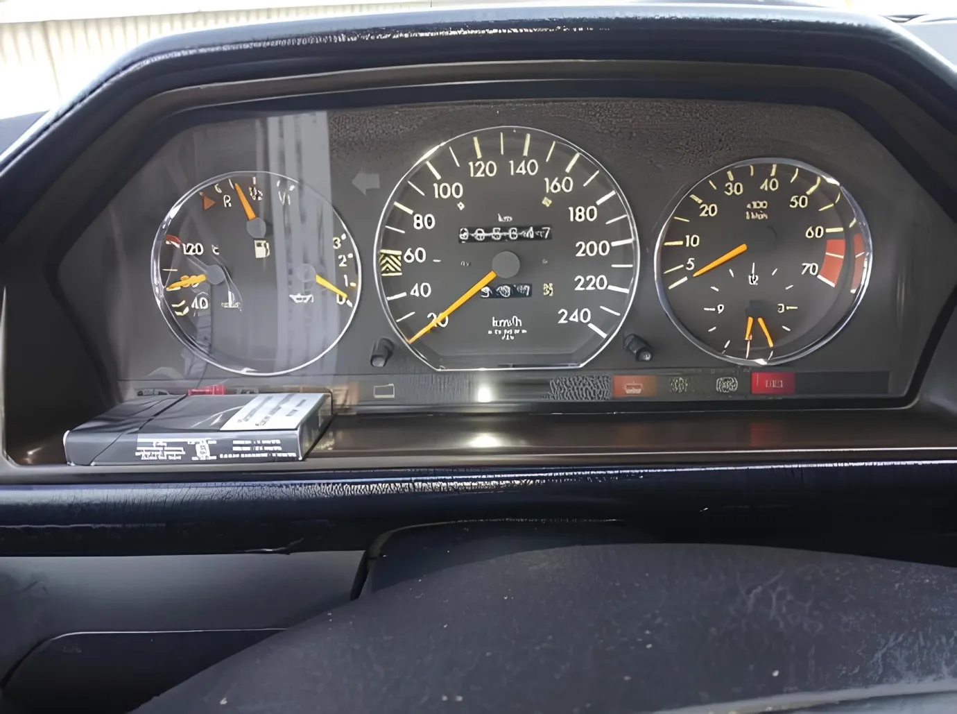 Mercedes 200, 2.0 L, 1995 i̇l, 295 600 km, Bakı - Qiymət: 7 800 ₼ - Tunel.az