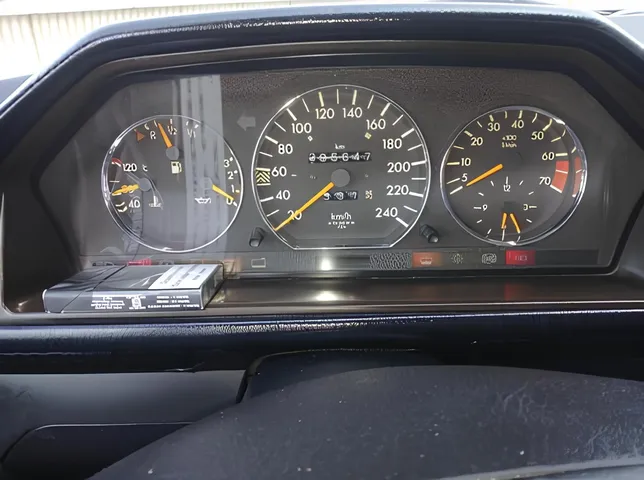 Mercedes 200, 2.0 L, 1995 i̇l, 295 600 km, Bakı - Qiymət: 7 800 ₼ - Tunel.az