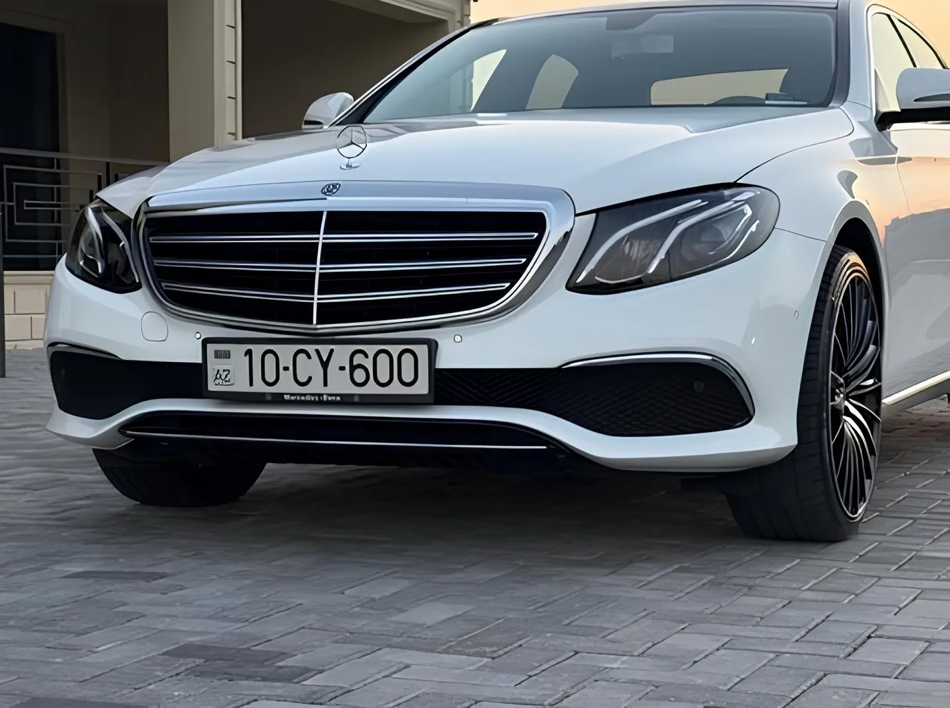 Mercedes E 220 d, 2.0 L, 2018 год, 79 526 km, Баку - Цена: 51 000 ₼ - Tunel.az