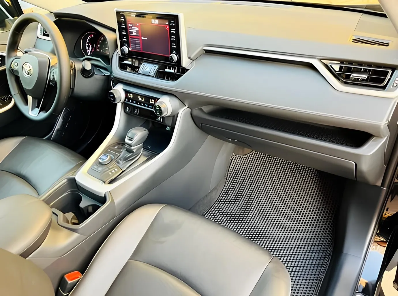 Toyota RAV4, 2.0 L, 2020 yıl, 107 000 km, Baku - Fiyat: 45 800 ₼ - Tunel.az