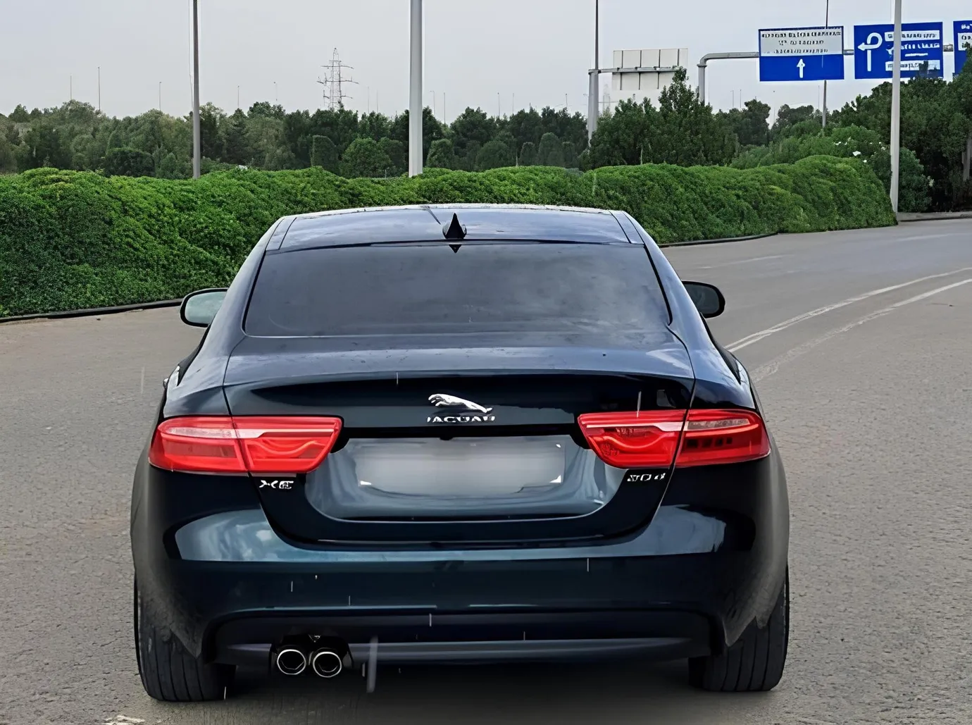 Jaguar XE, 2.0 L, 2017 год, 234 351 km, Баку - Цена: 26 500 ₼ - Tunel.az