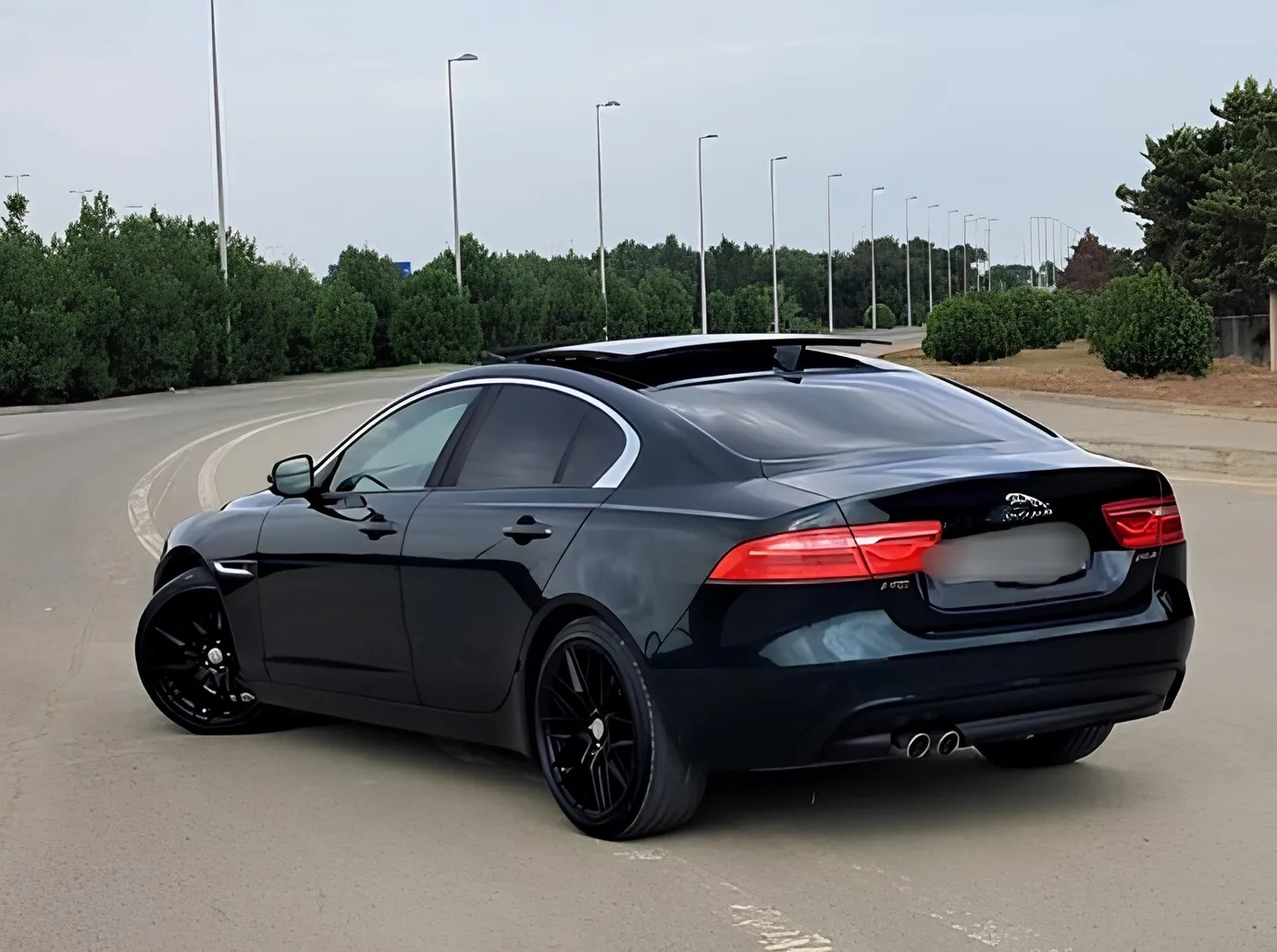Jaguar XE, 2.0 L, 2017 год, 234 351 km, Баку - Цена: 26 500 ₼ - Tunel.az