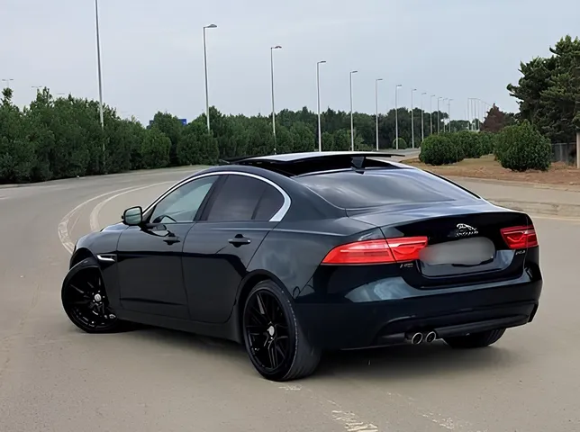 Jaguar XE, 2.0 L, 2017 год, 234 351 km, Баку - Цена: 26 500 ₼ - Tunel.az